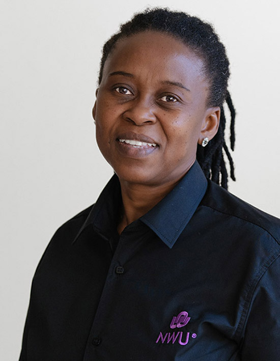 Prof Nnenesi Kgabi