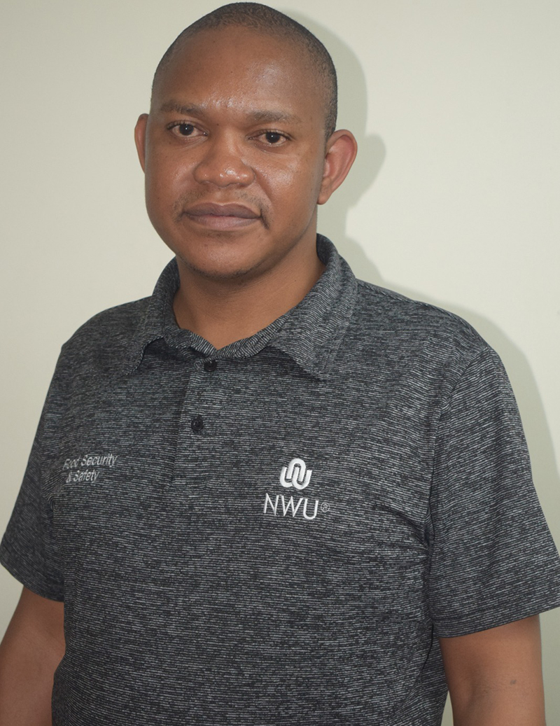 Prof Mnisi