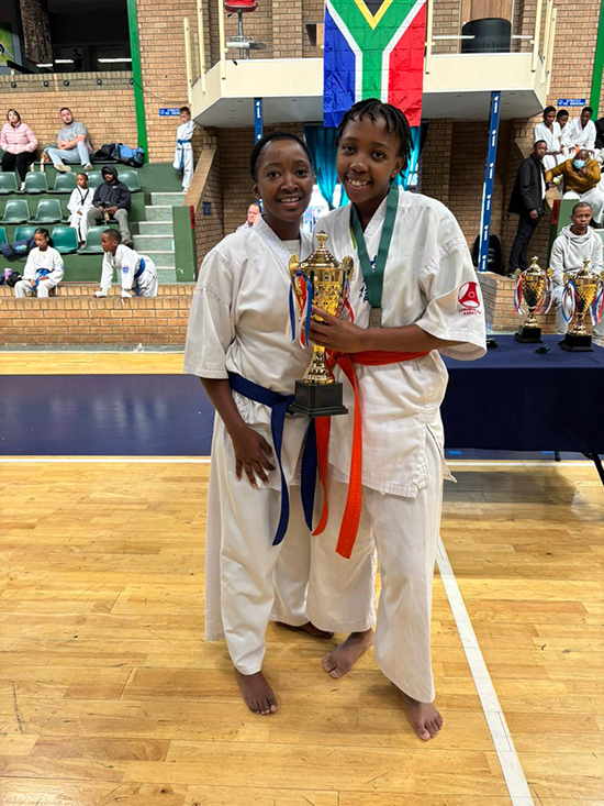 Vaalkarate-women