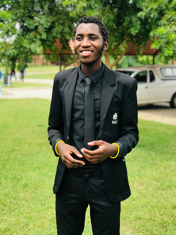 Sandile Mbizeni: Champion of debate