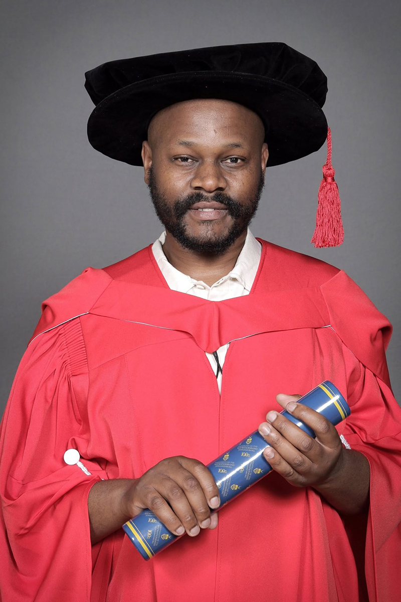 Dr Lehlohonolo Mofokeng