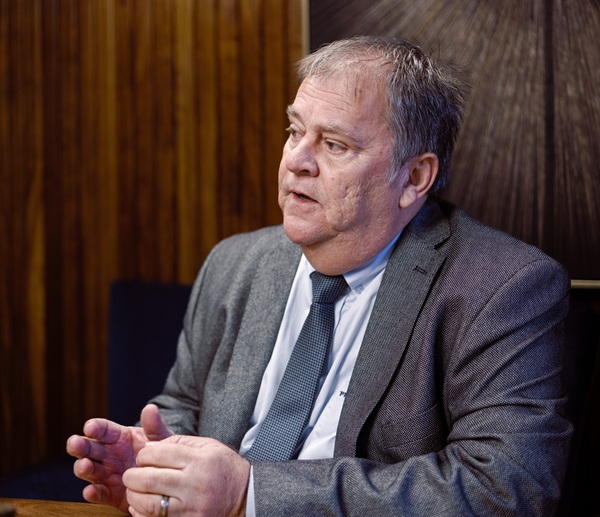 Prof Ian Rothmann